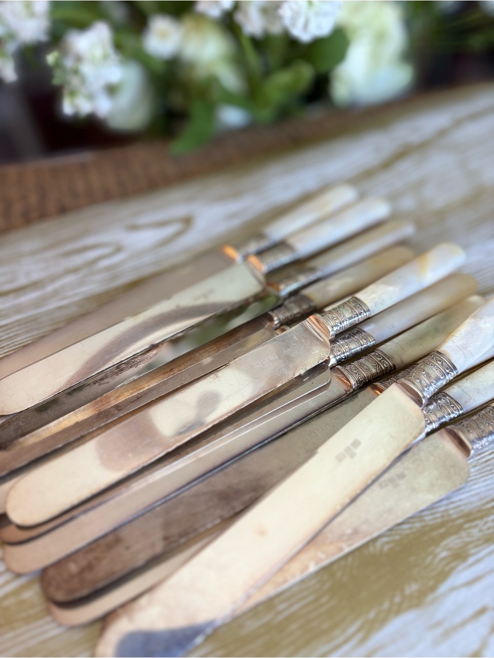 Pearlescent Mother-of-Pearl Sterling Ferrule Knives Vintage Early 1900’s